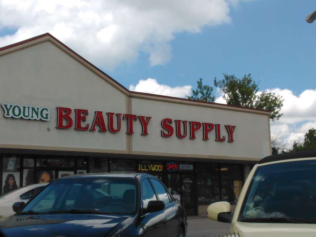 Young Beauty Supply | 437 N Bolingbrook Dr, Bolingbrook, IL 60440, USA | Phone: (630) 378-0574