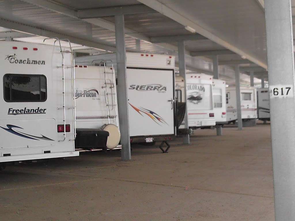 StorQuest RV and Boat Storage | 28720 Spruce Ave, Moreno Valley, CA 92555, USA | Phone: (951) 543-9017