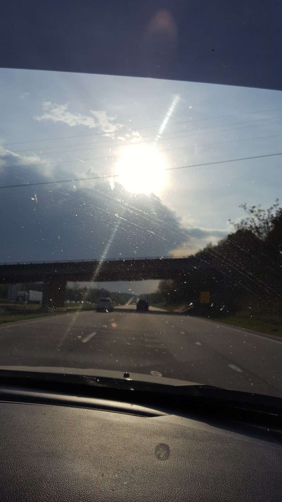 MHC Truck Leasing - Hickory | 3500 17th Ave Cir SW, Hickory, NC 28602, USA | Phone: (800) 345-3391