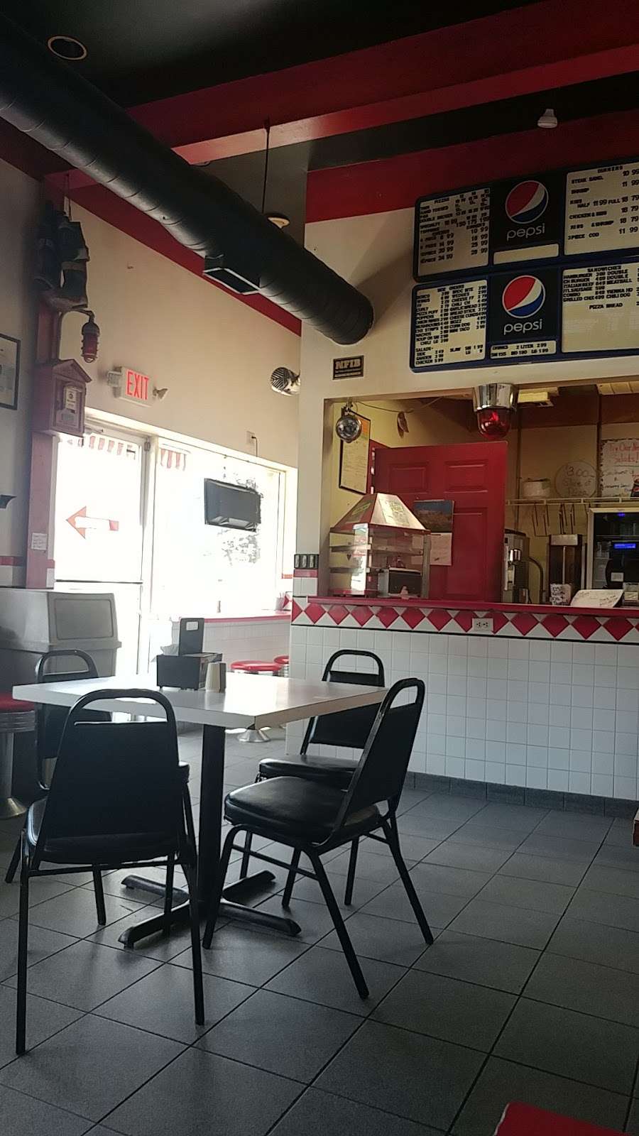 Pizza Time | 25801 Wilmot Rd, Trevor, WI 53179, USA | Phone: (262) 862-2656