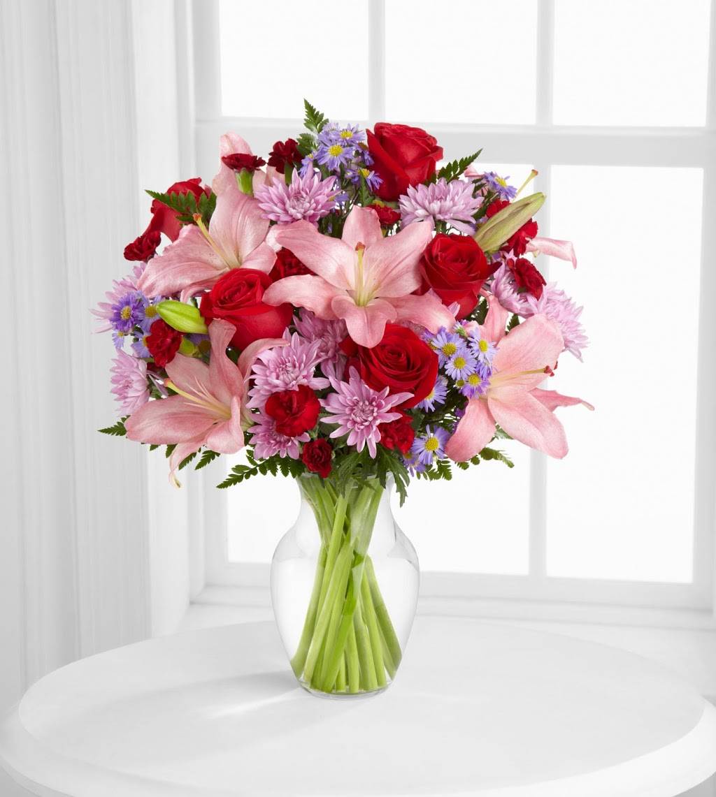 Neilsen Florist | 309 S Cloverdale St c7, Seattle, WA 98108, USA | Phone: (206) 932-2880