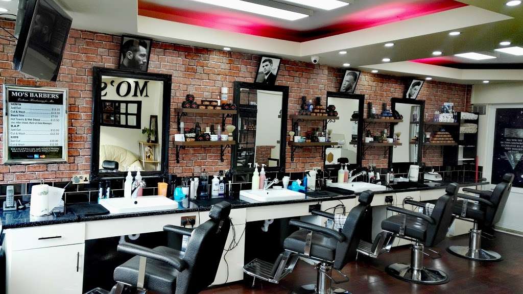 Mos Barbers | 85 Park Ln, Hornchurch RM11 1BH, UK | Phone: 01708 768777