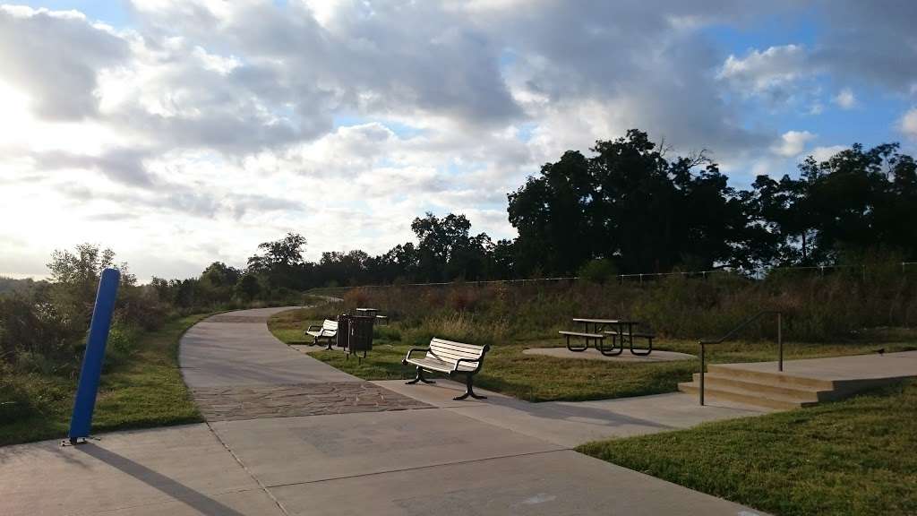 Espada Park Parking Lot | 1715 SE Military Dr, San Antonio, TX 78214, USA