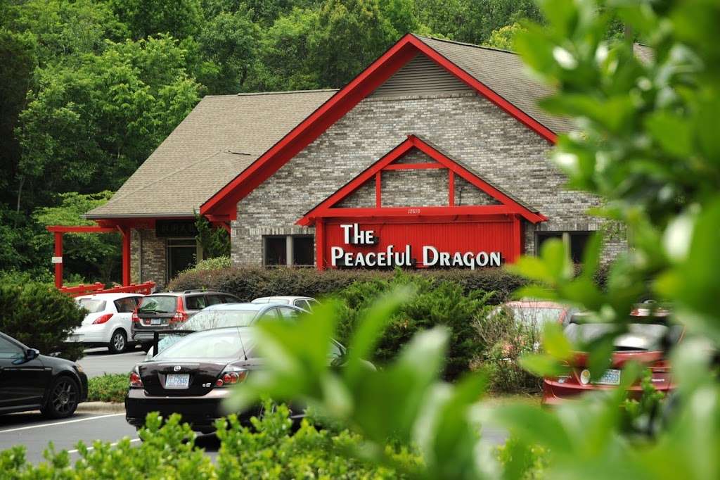 The Peaceful Dragon | 12610 Steele Creek Rd, Charlotte, NC 28273, USA | Phone: (704) 504-8866