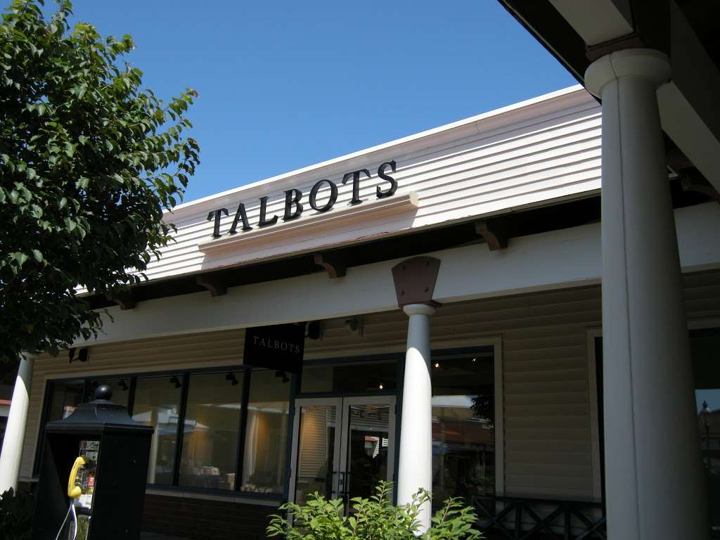 Talbots | 1 Outlet Blvd, Wrentham, MA 02093, USA | Phone: (508) 384-1704