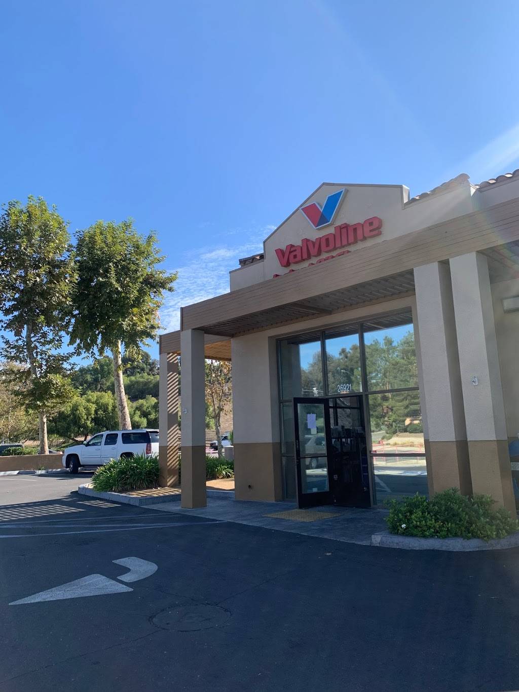 Valvoline Instant Oil Change | 26921 Moulton Pkwy, Laguna Hills, CA 92656, USA | Phone: (949) 751-3460