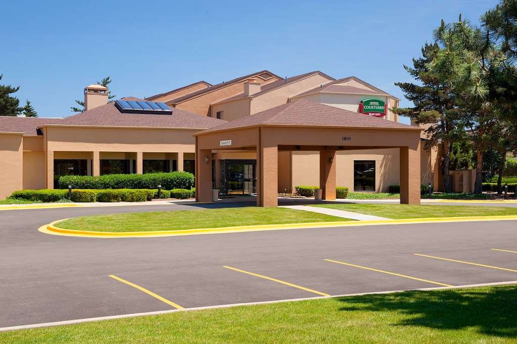 Courtyard by Marriott Chicago Glenview/Northbrook | 1801 Milwaukee Ave, Glenview, IL 60025 | Phone: (847) 803-2500