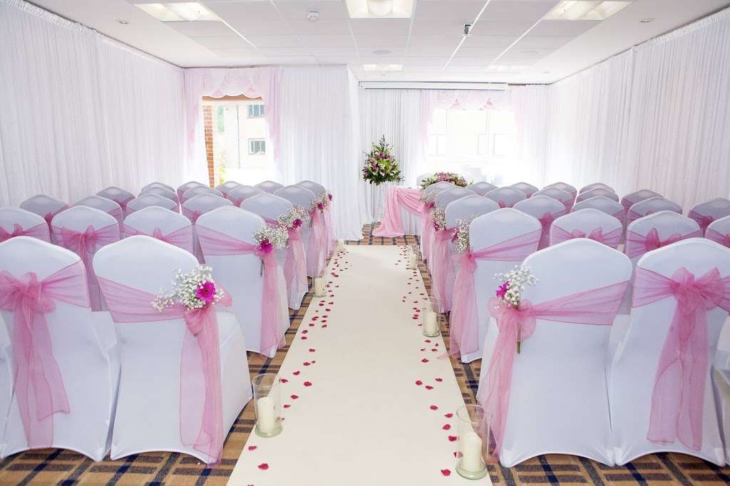 Slinkies Events | Scotney House, 6 Petridge Rd, Redhill RH1 5JG, UK | Phone: 01737 652528