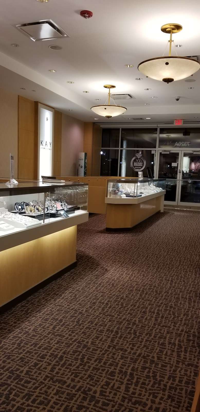 Kay Jewelers | 7320 W 191st St Unit 37, Tinley Park, IL 60487, USA | Phone: (815) 464-2139