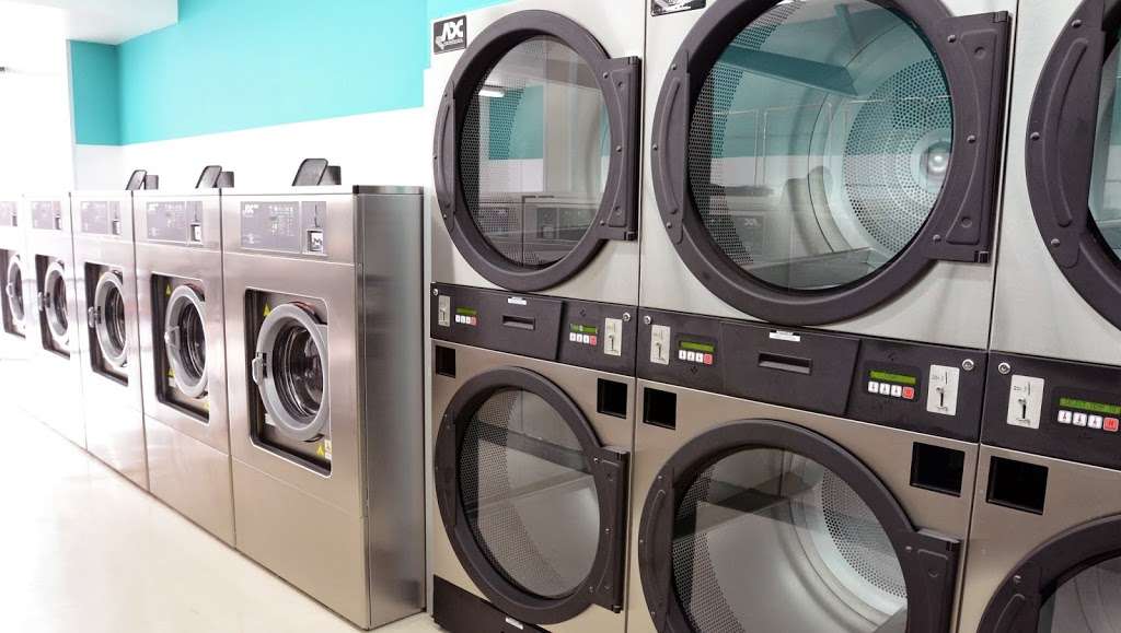 Free Dry Laundromat | 1725 W Chapman Ave, Orange, CA 92868, USA | Phone: (714) 759-4647