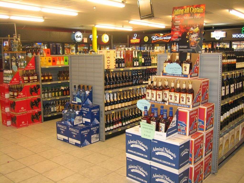 Elgin Liquor & Wine | 1350 E Chicago St #31, Elgin, IL 60120 | Phone: (847) 741-0600