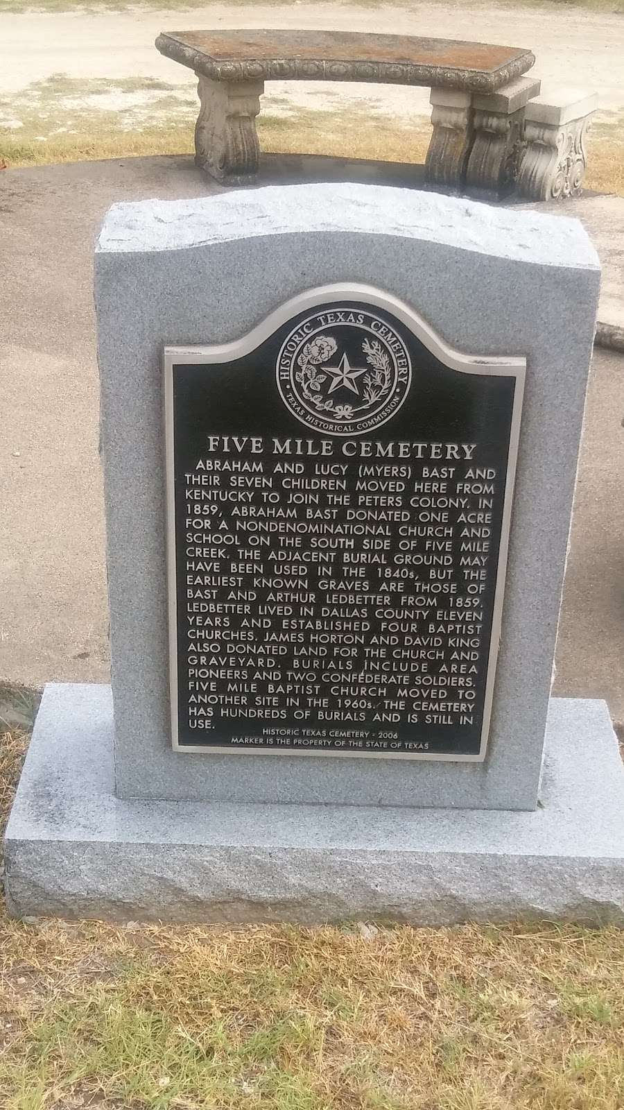 Five Mile Cemetery | 3801 W Kiest Blvd, Dallas, TX 75233, USA | Phone: (214) 801-0431