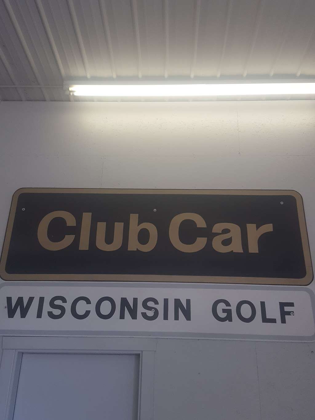 Browns Service Wisconsin Golf | 459 Madison St, Walworth, WI 53184, USA | Phone: (262) 394-5505