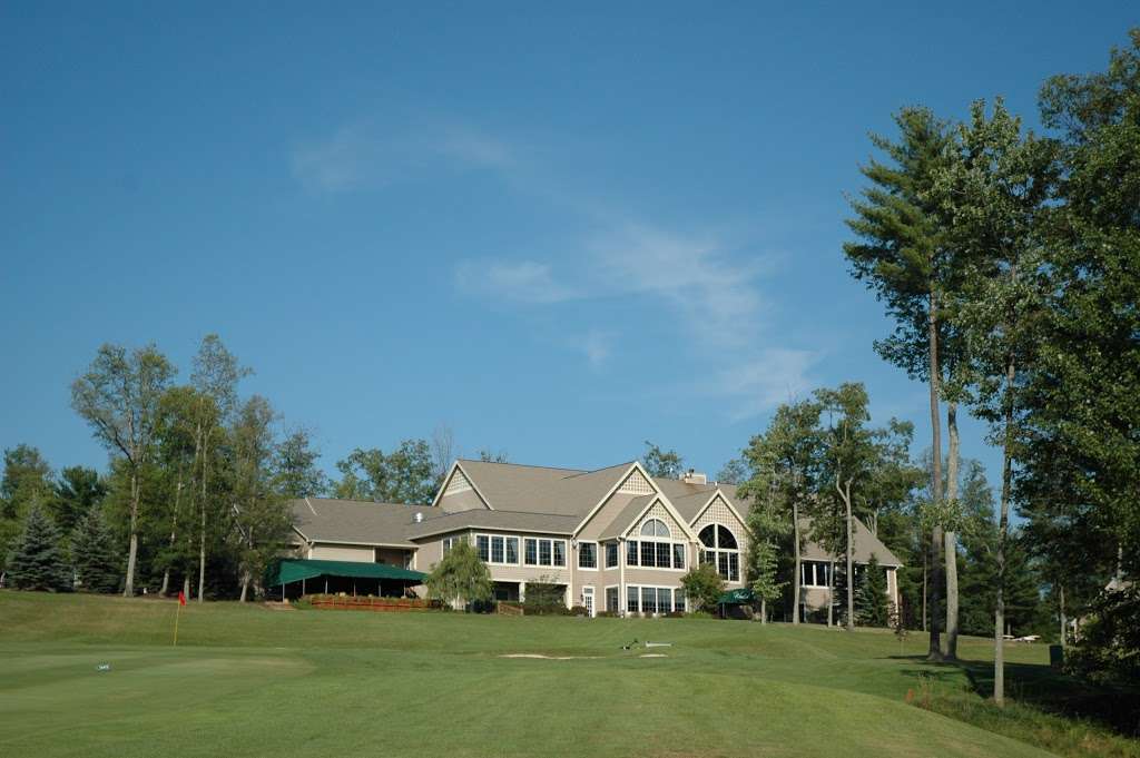 The Country Club at Woodloch Springs | 732 Woodloch Dr W, Hawley, PA 18428 | Phone: (570) 685-8102