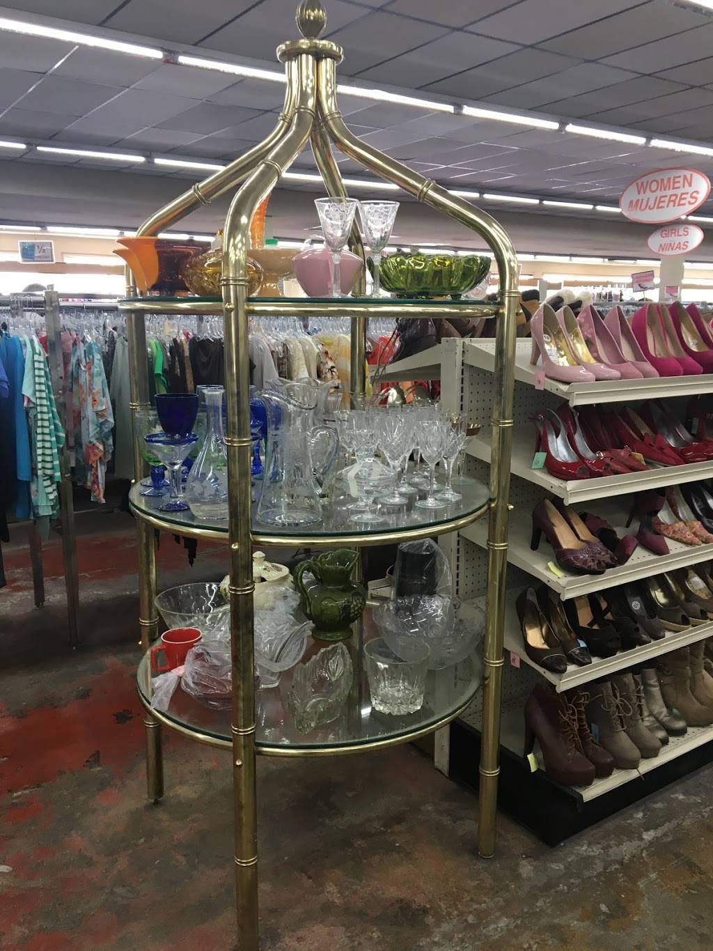 Arc Value Village | 9334 Alondra Blvd, Bellflower, CA 90706, USA | Phone: (714) 578-4000