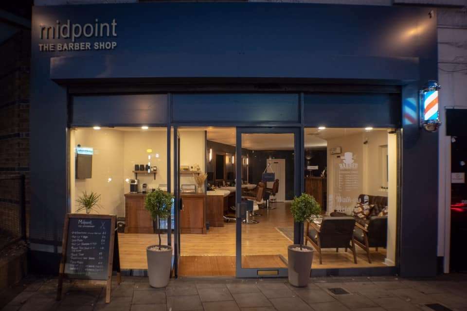 MIDPOINT BARBER SHOP | 1 Station Ln, Hornchurch RM12 6JL, UK | Phone: 01708 606953