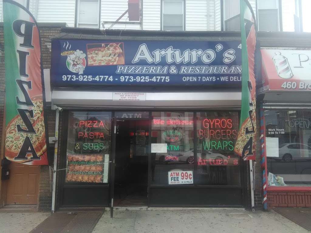 Arturos pizzeria & Restaurant | 462 Broadway, Paterson, NJ 07514, USA | Phone: (973) 925-4774
