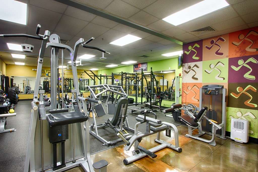 Anytime Fitness | 3380 Canoe Creek Rd, St Cloud, FL 34772, USA | Phone: (407) 891-9111