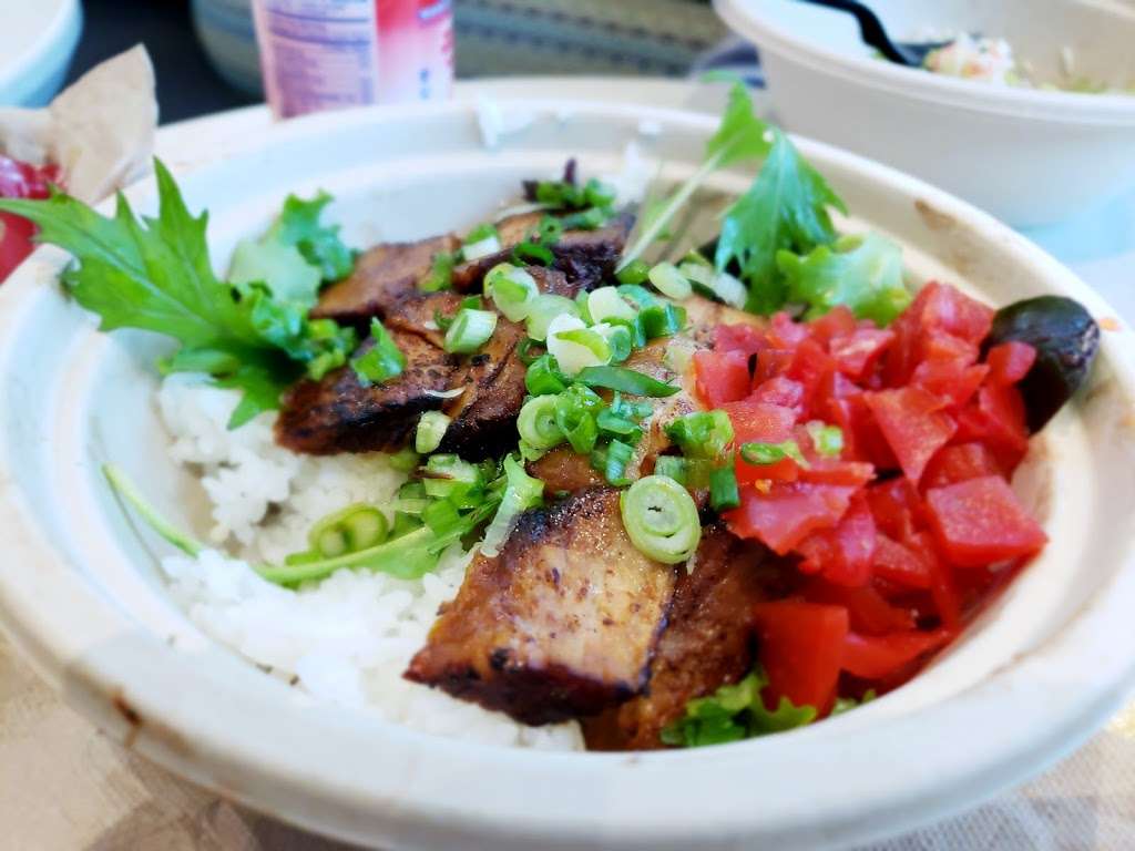 Blue Whale Poke Bar and Grill | 70 Hillsdale Shopping Center, San Mateo, CA 94403, USA | Phone: (650) 458-3179