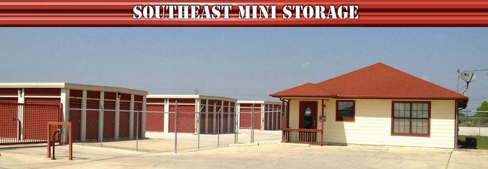 Southeast Mini Storage | 11270 US-181, San Antonio, TX 78223 | Phone: (210) 633-9545