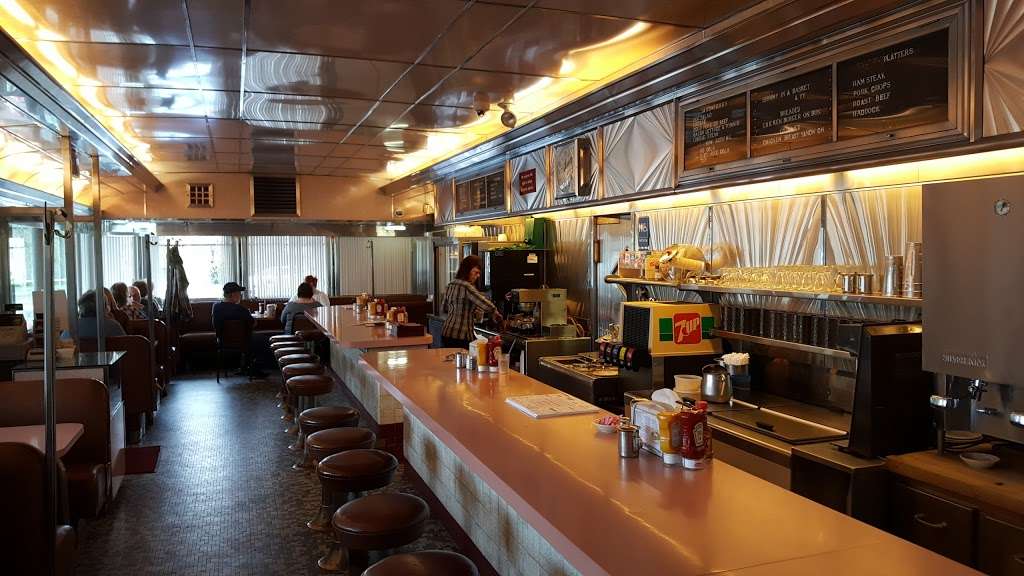 Bowmanstown Diner | 642 White St, Bowmanstown, PA 18030, USA | Phone: (610) 852-2752