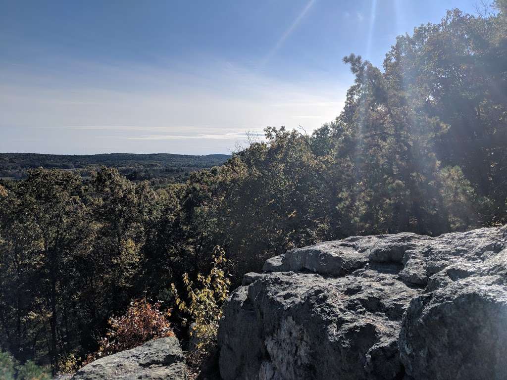 Lookout Rock | 61 Oak Hill Rd, Littleton, MA 01460, USA