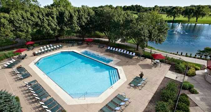 Hilton Chicago/Oak Brook Hills Resort & Conference Center | 3500 Midwest Rd, Oak Brook, IL 60523, USA | Phone: (630) 850-5555