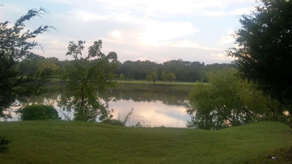 Great Trinity Forest Gateway And Horse Trail | 21611 Dowdy Ferry Rd, Dallas, TX 75217, USA
