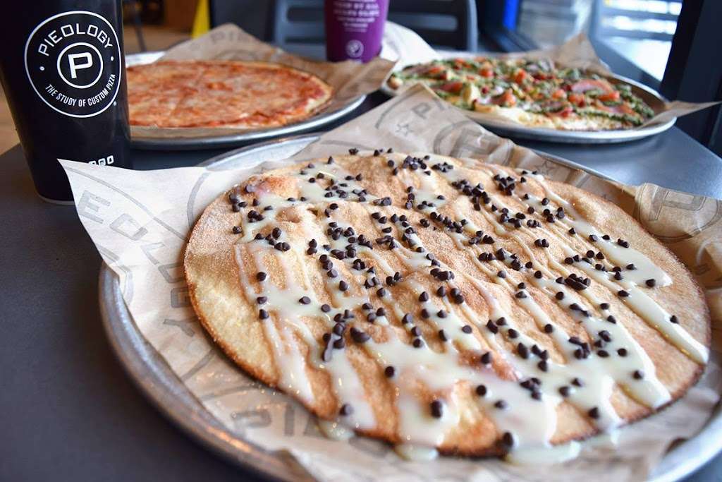 Pieology Pizzeria Cypress Village | 9543 Valley View St, Cypress, CA 90630, USA | Phone: (714) 995-5483