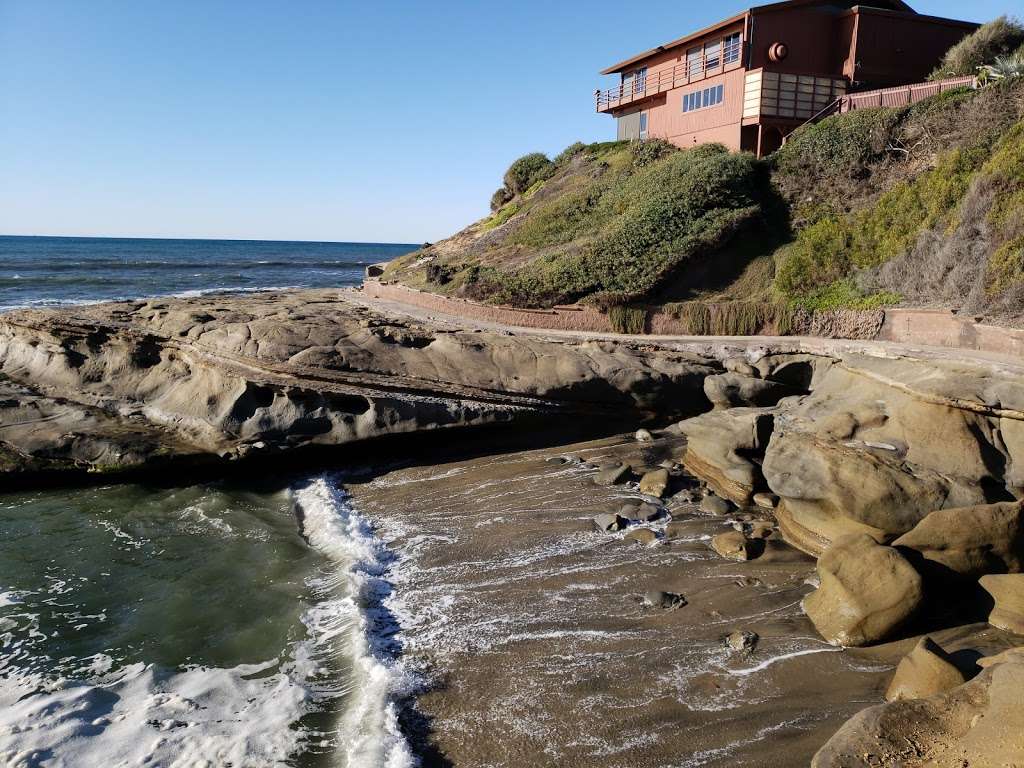 Santa Cruz Cliffs | 5026-5028 Santa Cruz Ave, San Diego, CA 92107, USA