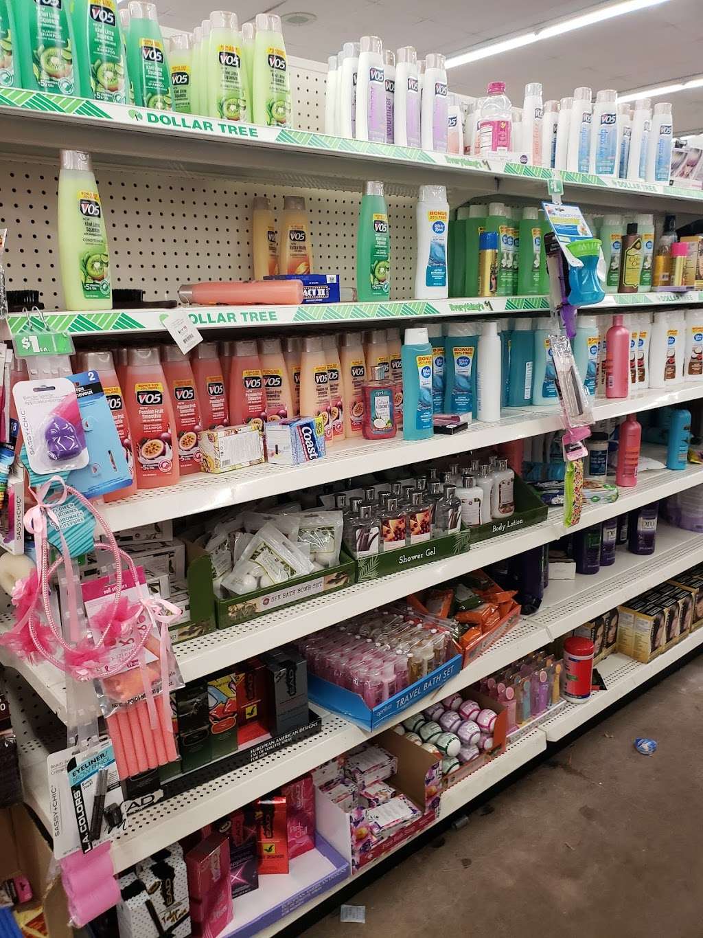 Dollar Tree | 3236 PA-940 #107, Mt Pocono, PA 18344, USA | Phone: (570) 839-1546