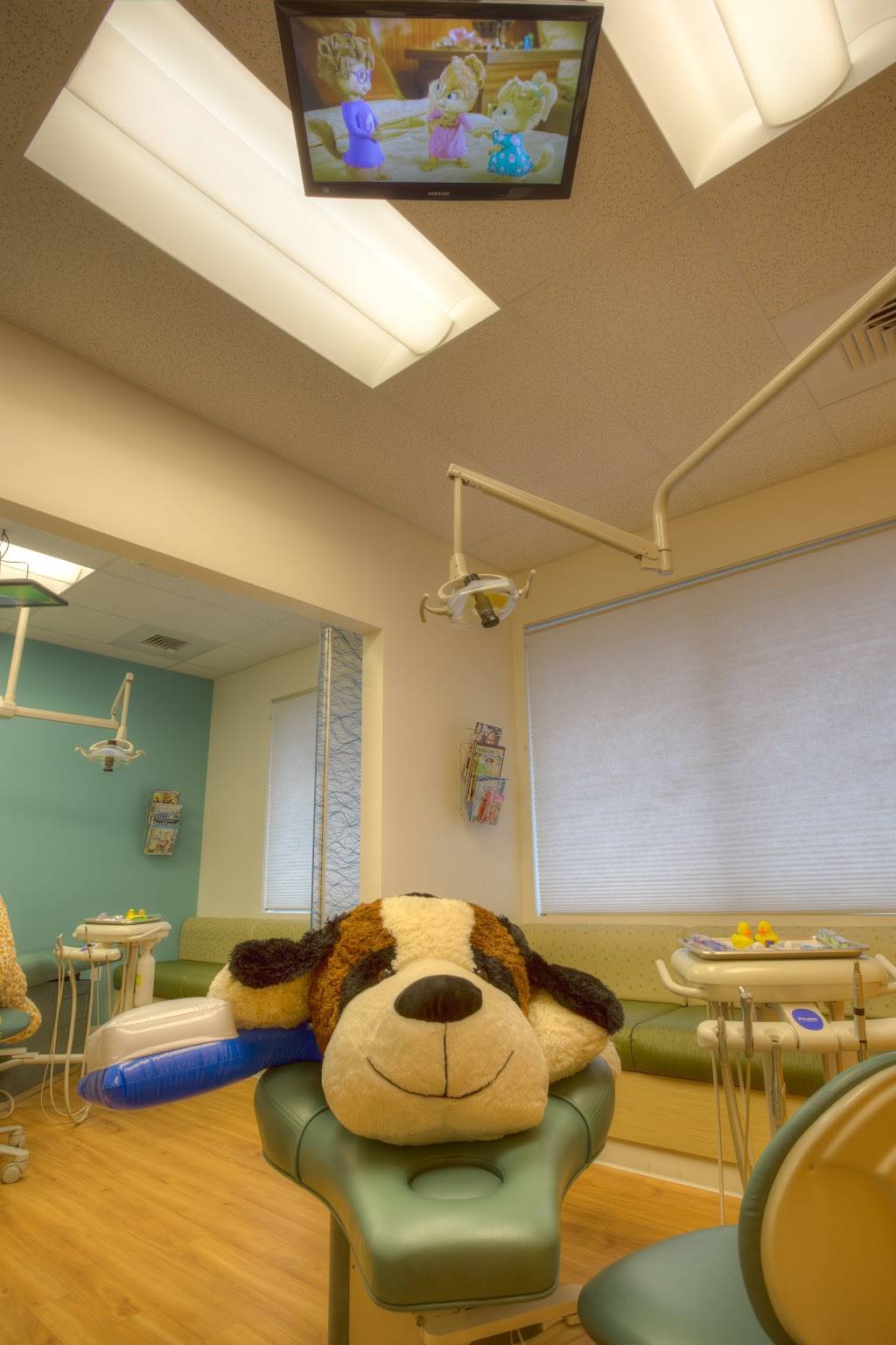 Kona Kids Dentistry | 11455 SW Summerfield Dr, Tigard, OR 97224, USA | Phone: (503) 620-2777