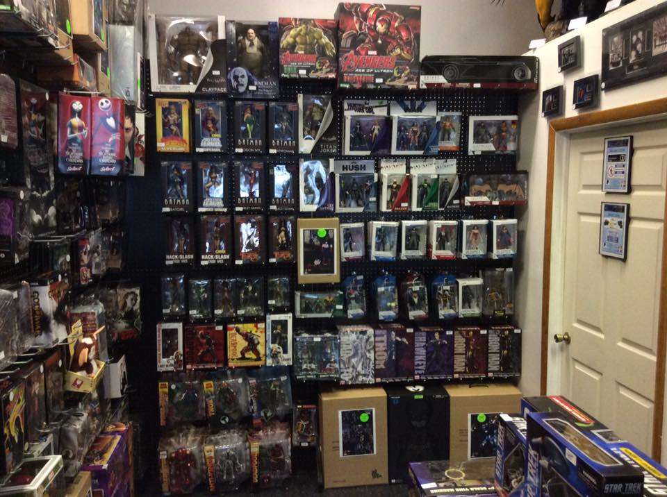 Razors Edge Collectibles | 106 Dingmans Plaza, Dingmans Ferry, PA 18328, USA | Phone: (516) 825-4272