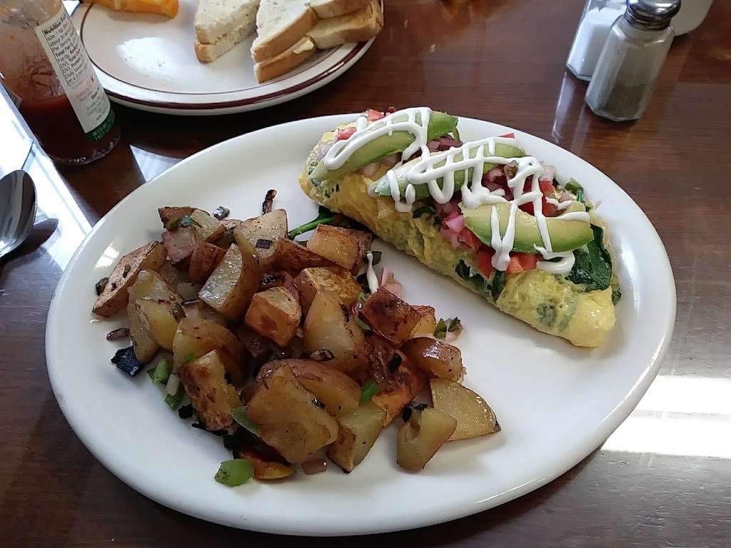 Rosies Cafe | 3001 Bayshore Rd, Benicia, CA 94510, USA | Phone: (707) 745-1154