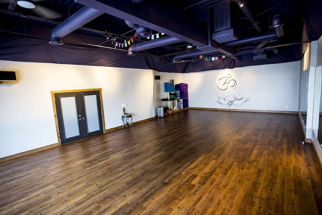 Soul Tree Yoga | 422 E Simpson St, Lafayette, CO 80026, USA | Phone: (303) 665-5244