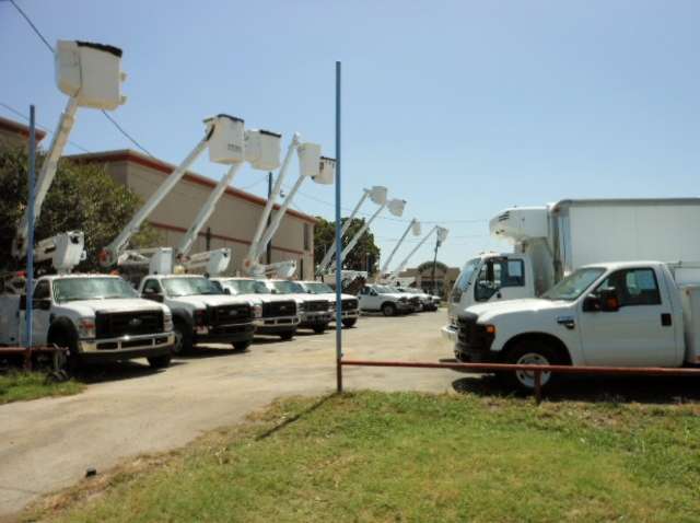 Dallas Utility Trucks LLC | 1531 E Irving Blvd, Irving, TX 75060, USA | Phone: (469) 426-9545