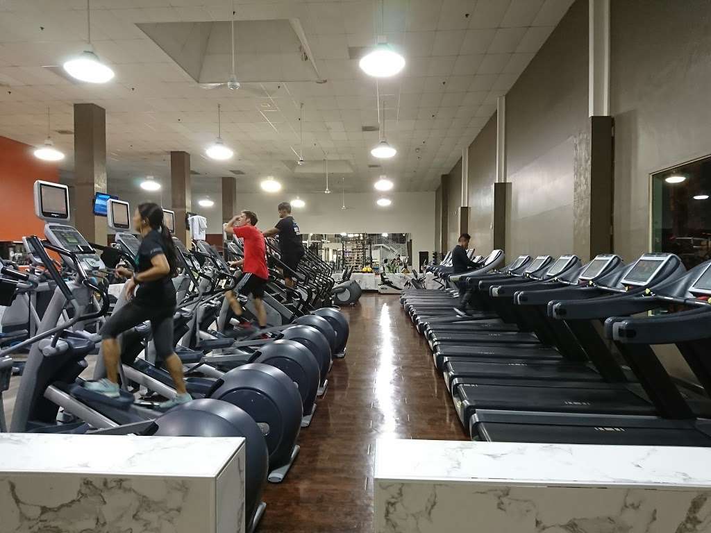 Forma Gym San Jose | 5434 Thornwood Dr, San Jose, CA 95123, USA | Phone: (408) 490-3406