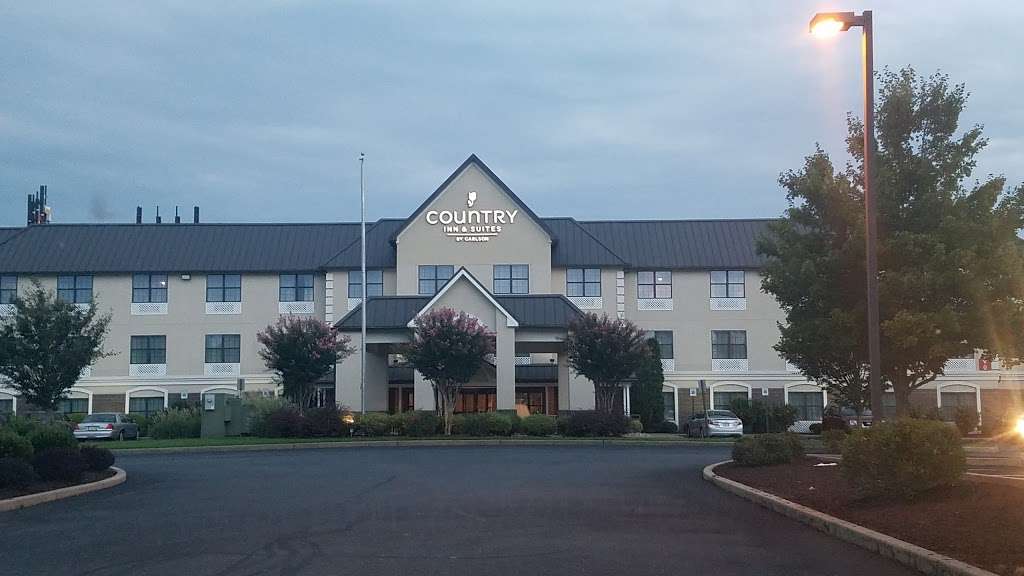 Country Inn & Suites by Radisson, Salisbury, MD | 1804 Sweetbay Dr, Salisbury, MD 21804, USA | Phone: (410) 742-2688