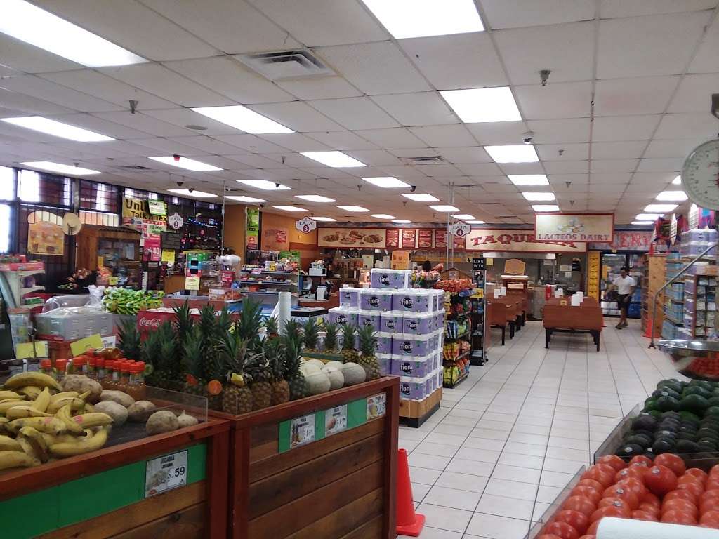 La Michoacana Meat Market | 11120-A North Fwy, Houston, TX 77037, USA | Phone: (281) 445-4320