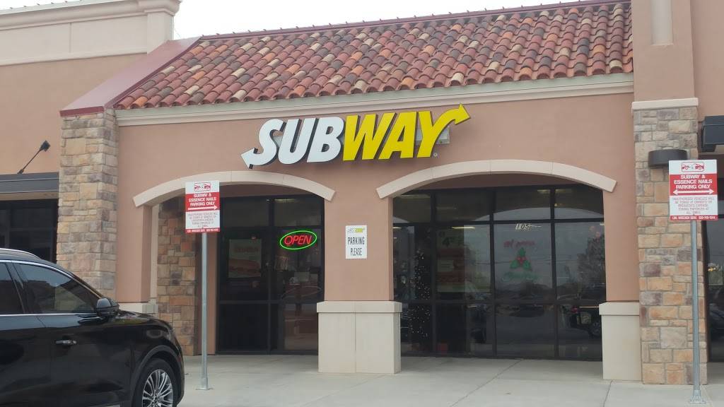 Subway | 5214 98th St Suite 105, Lubbock, TX 79424, USA | Phone: (806) 783-0155