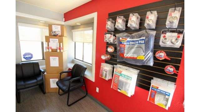 SecurCare Self Storage | 37909 10th St E, Palmdale, CA 93550 | Phone: (661) 947-7589