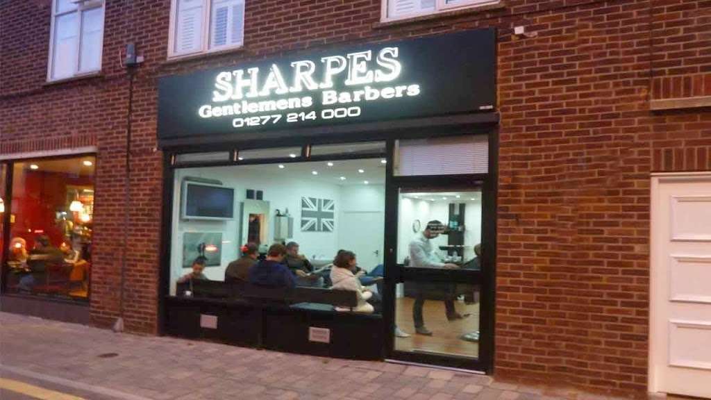 Sharpes Barbers | 4 St Thomas Rd, Brentwood CM14 4DB, UK | Phone: 01277 214000