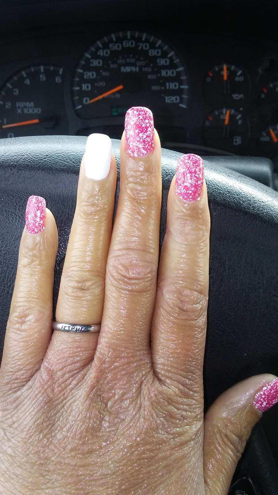 Nails Tek | 10537 E Washington St, Indianapolis, IN 46229, USA | Phone: (317) 899-5520