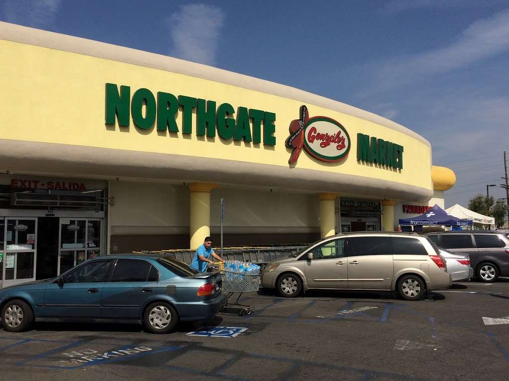 Northgate Market | 425 S Soto St, Los Angeles, CA 90033, USA | Phone: (323) 262-0595