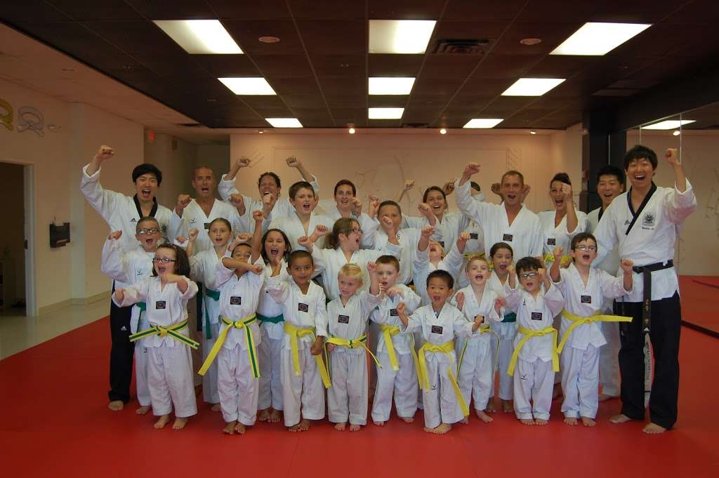 Master Ju’s World Class Tae Kwon Do & Family Martial Arts | 380 Egg Harbor Rd, Sewell, NJ 08080, USA | Phone: (856) 582-0300