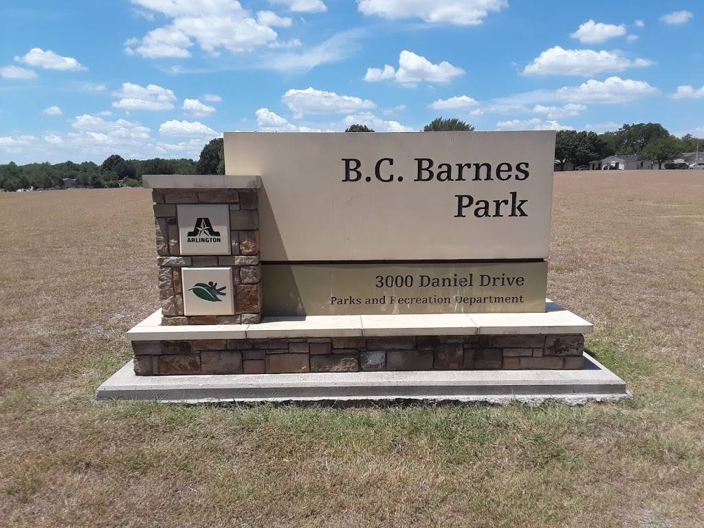 B.C. Barnes Park | 3000 Daniel Dr, Arlington, TX 76014, USA | Phone: (817) 459-5474