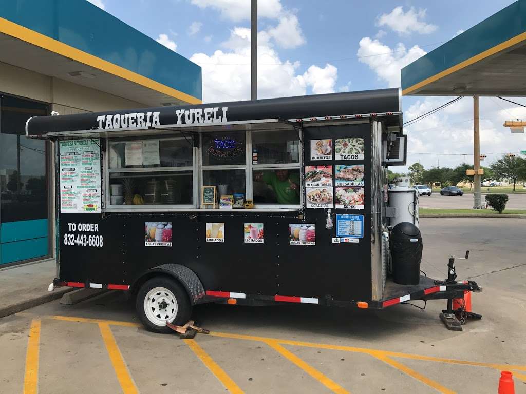 Taqueria Yureli (food truck) | 14884 Westheimer Rd, Houston, TX 77082, USA | Phone: (832) 443-6608