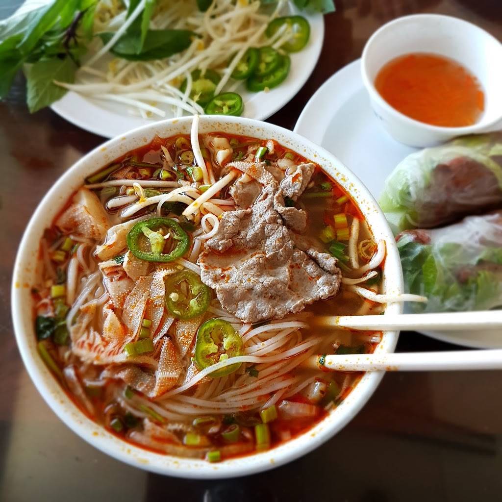 Lucky Phở Restaurant | 8034 N El Dorado St, Stockton, CA 95210, USA | Phone: (209) 472-9301