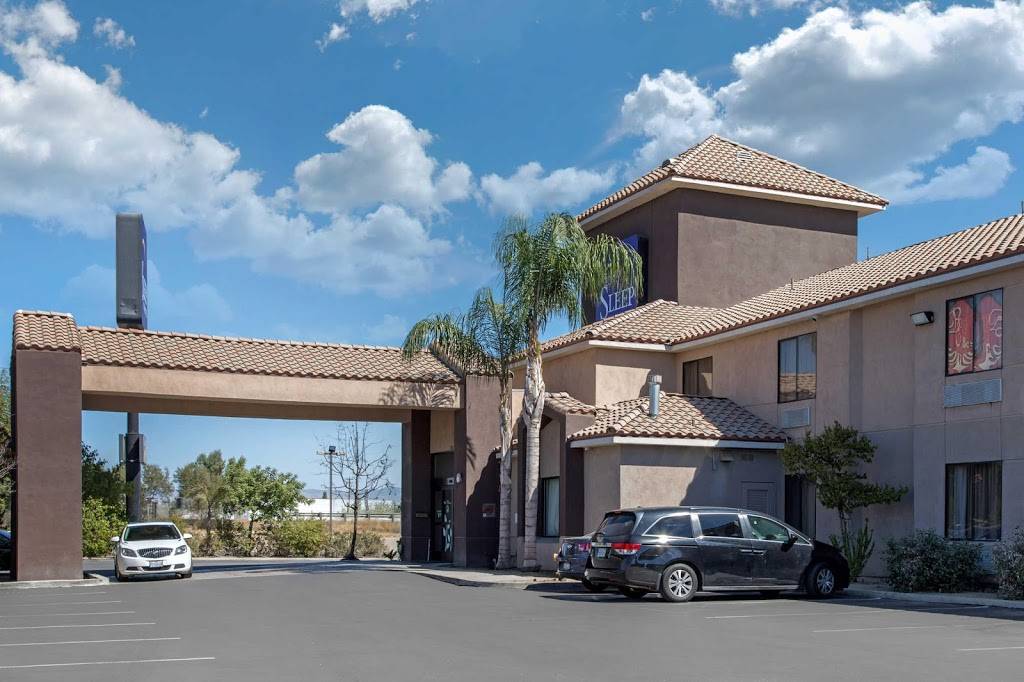 Sleep Inn & Suites Bakersfield North | 6257 Knudsen Dr, Bakersfield, CA 93308, USA | Phone: (661) 399-2100