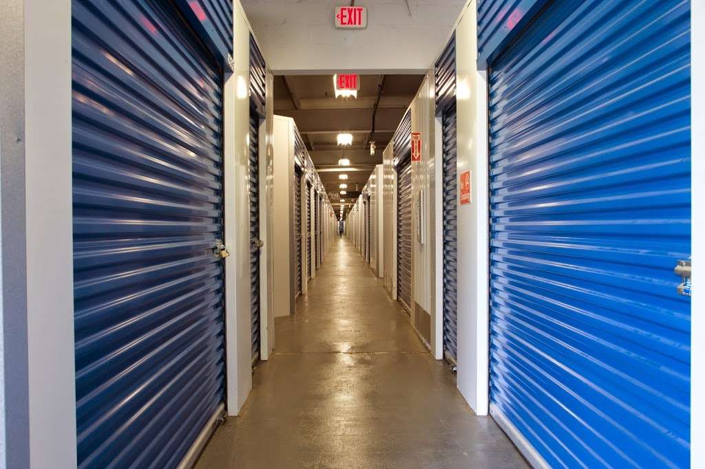 Stowaway Self Storage - Warminster | 300 Jacksonville Rd, Warminster, PA 18974, USA | Phone: (215) 444-9240